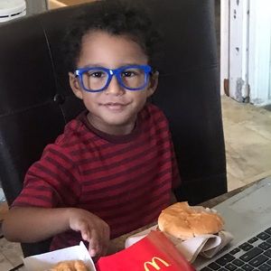 Meet your Posher, Lucas